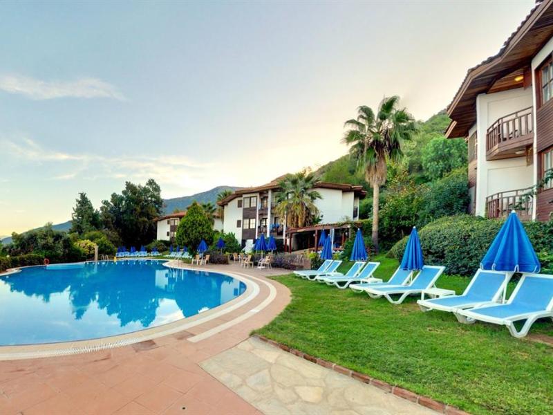 Montana Pine Resort Hotel & Spa