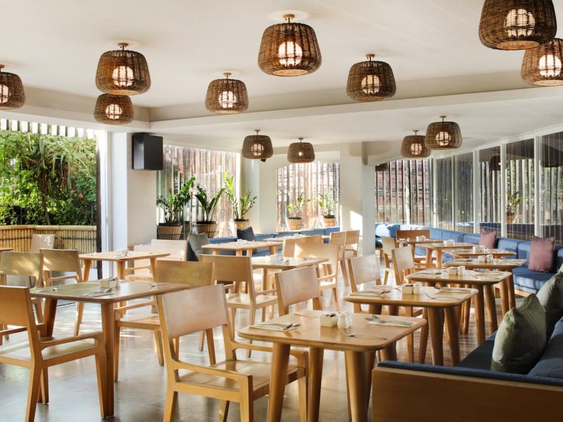 Cross Paasha Bali Seminyak