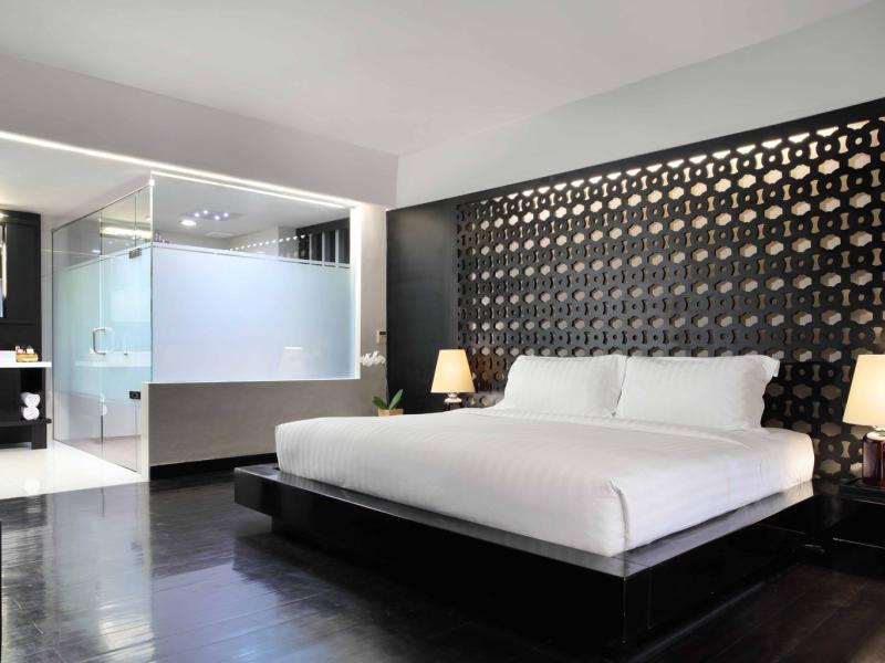 Cross Paasha Bali Seminyak