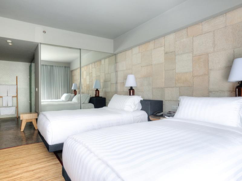 Cross Paasha Bali Seminyak