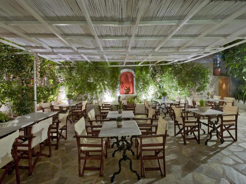Mistral Hotel