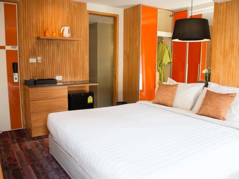 Tango Vibrant Living Place