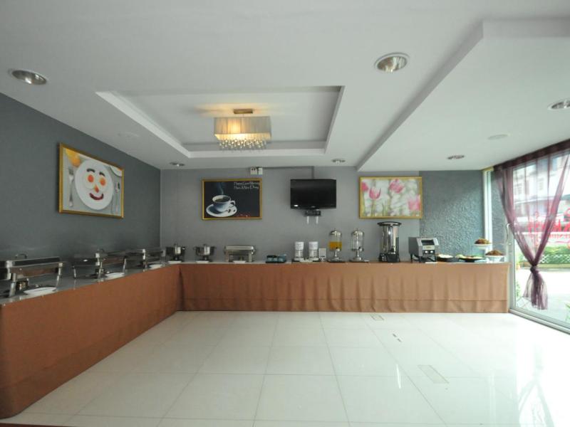 Kriss Residence