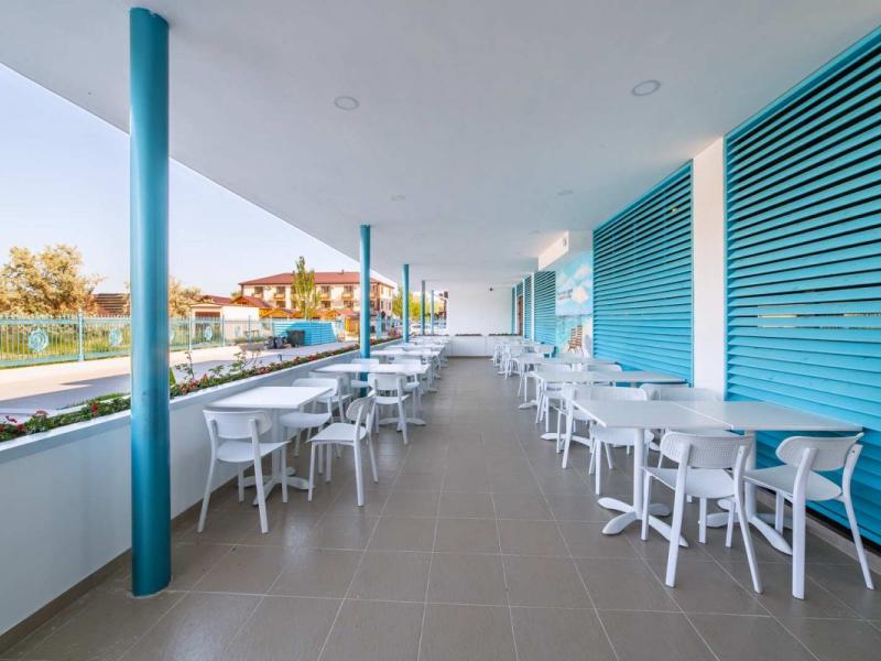 Белый песок