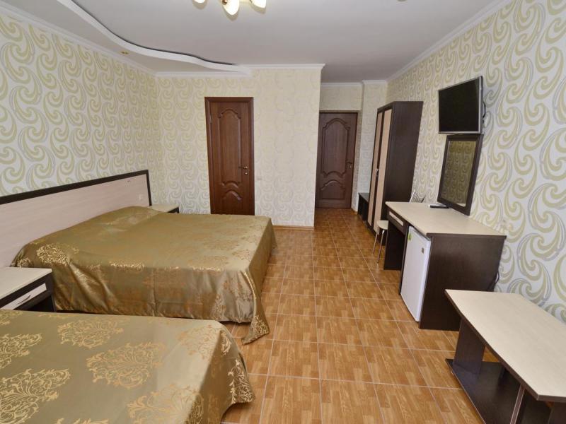Лев
