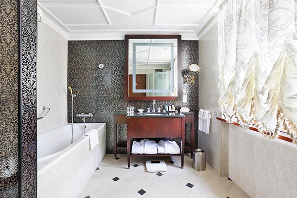 Hilton Moscow Leningradskaya