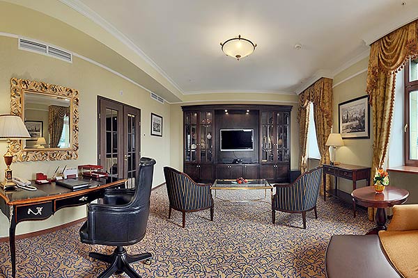 Hilton Moscow Leningradskaya