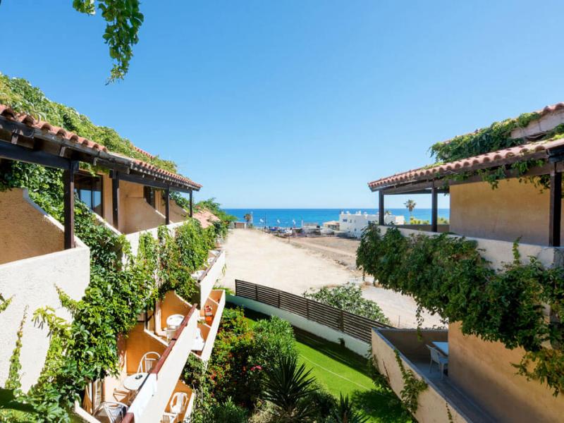 Aphrodite Beach - Apollo Building