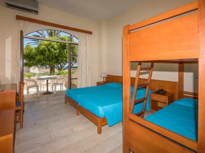 Aphrodite Beach - Apollo Building