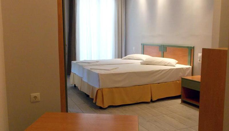 Castella Beach Hotel