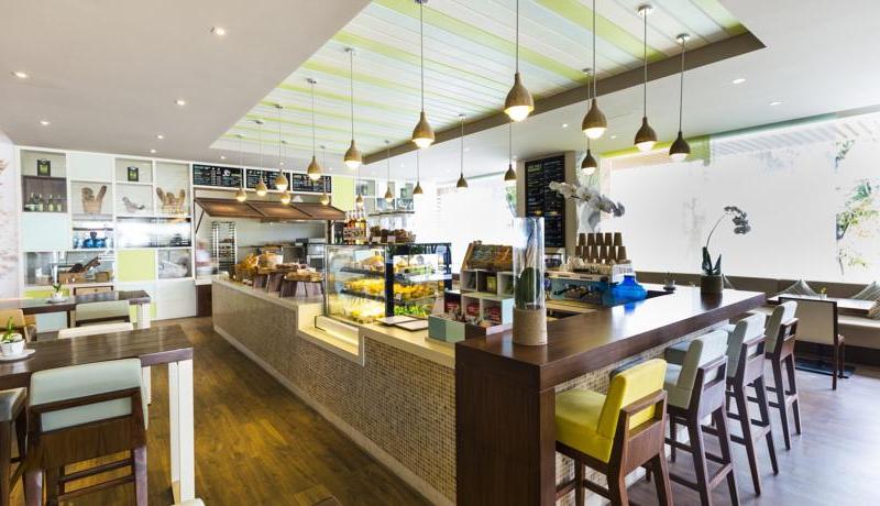 A La Carte Da Nang Beach