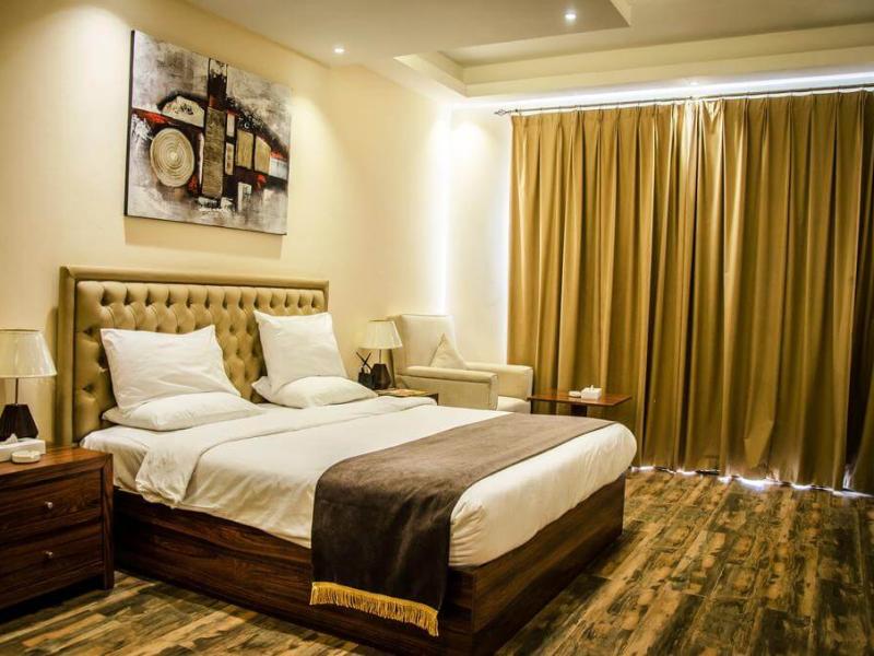 Royal Residence Hotel