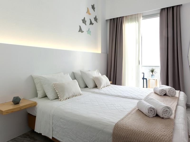 Memories Beach Hotel