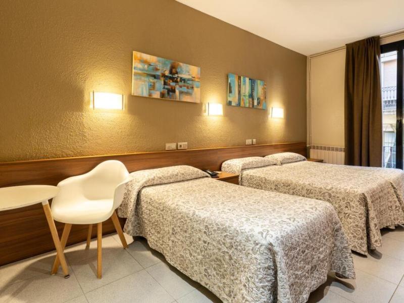Aneto Hotel