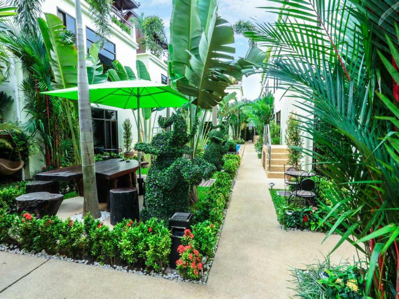 Palm Oasis Boutique Hotel