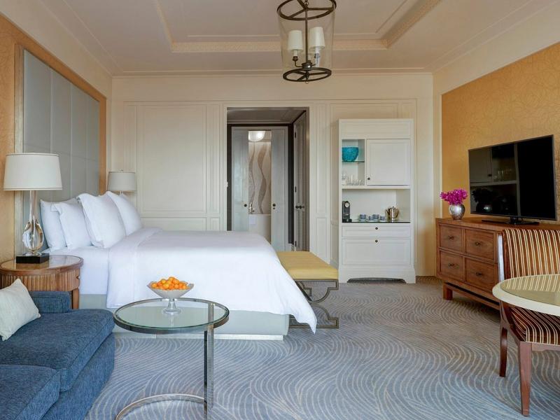 Four Seasons Resort Dubai at Jumeirah Beach