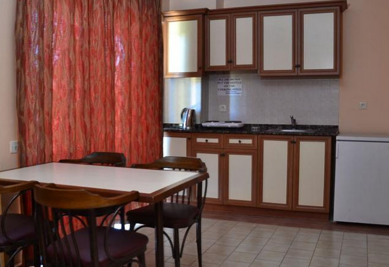 Club Palm Garden Keskin Apart Hotel