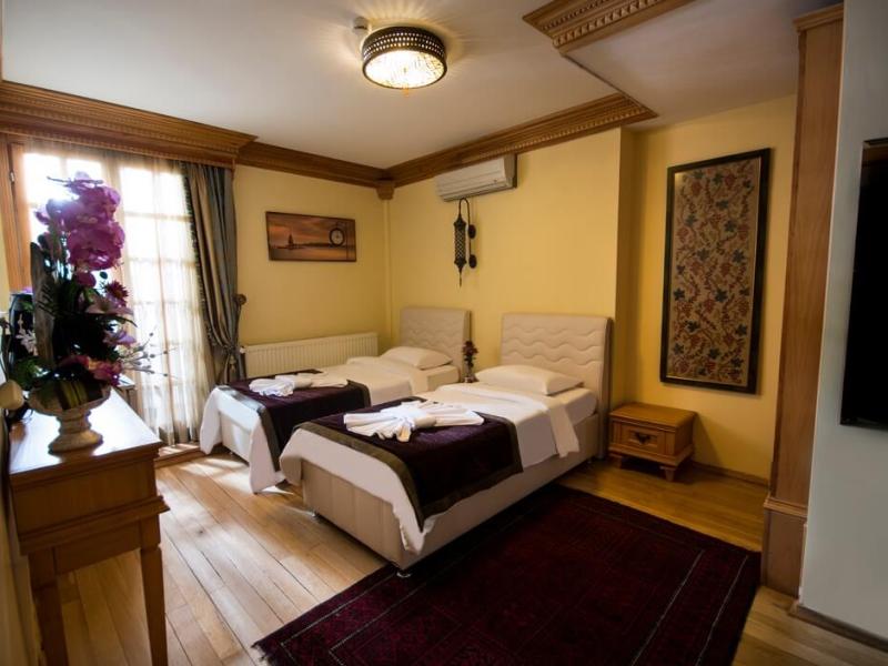 Sultan Corner Suites