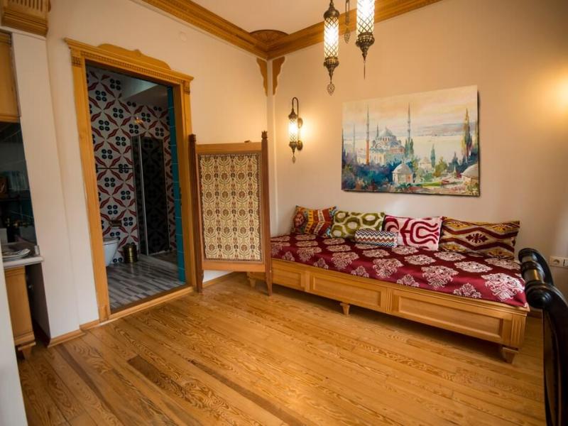 Sultan Corner Suites
