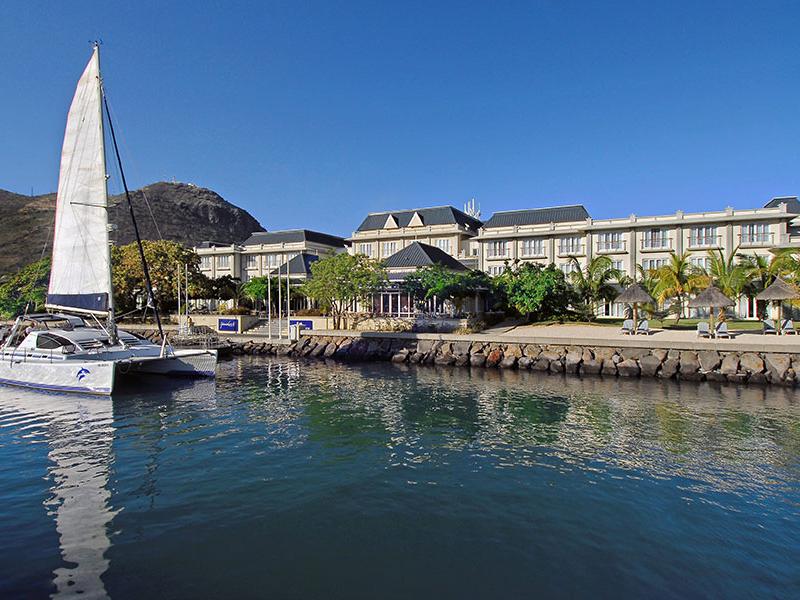 Le Suffren Hotel & Marina