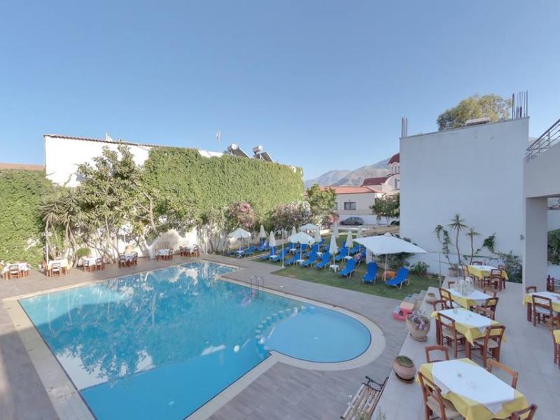 Tarra Hotel