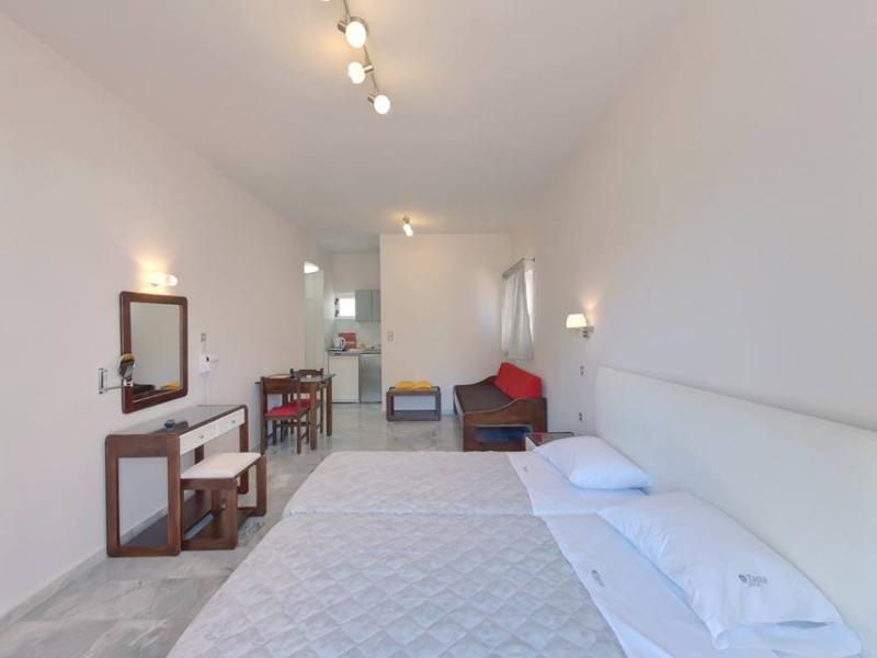 Tarra Hotel