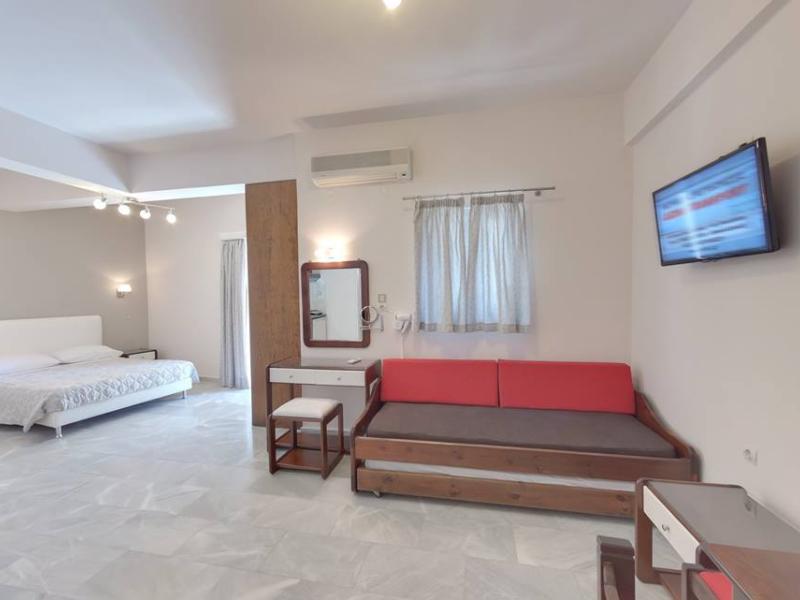 Tarra Hotel