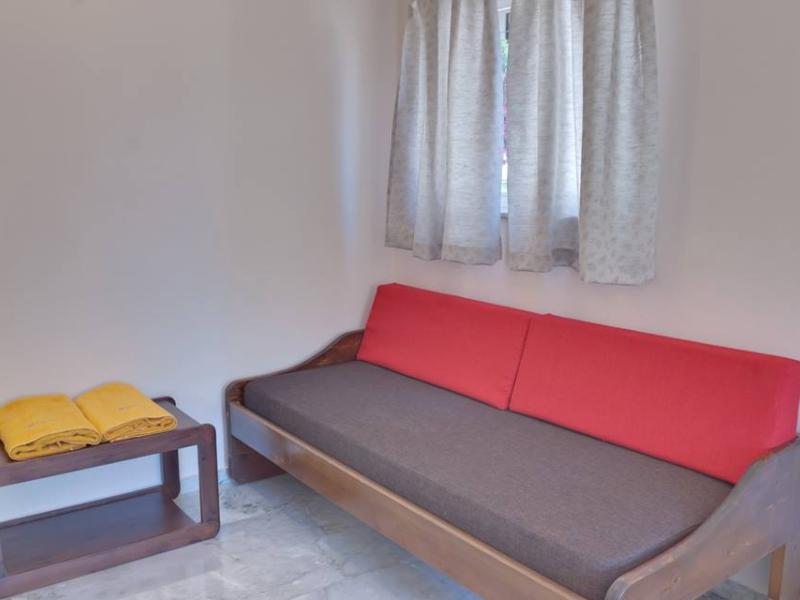 Tarra Hotel