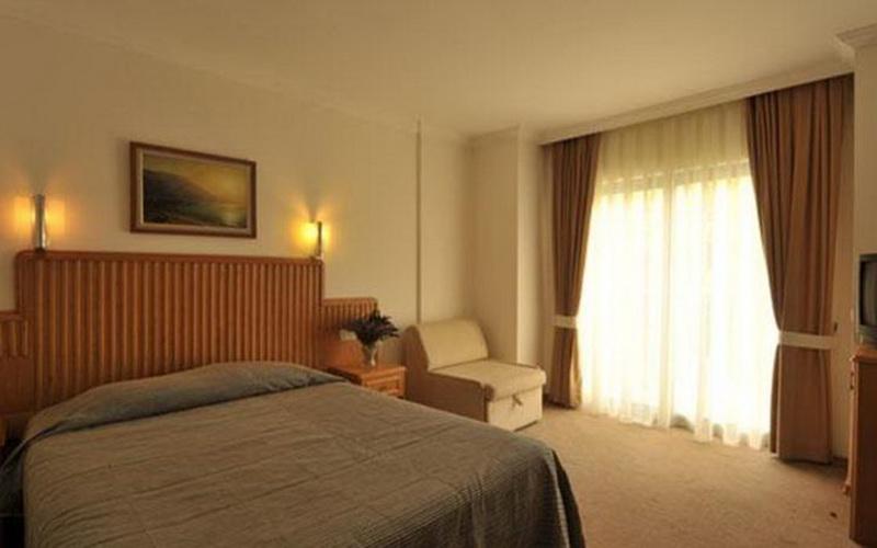 Belcehan Deluxe Hotel