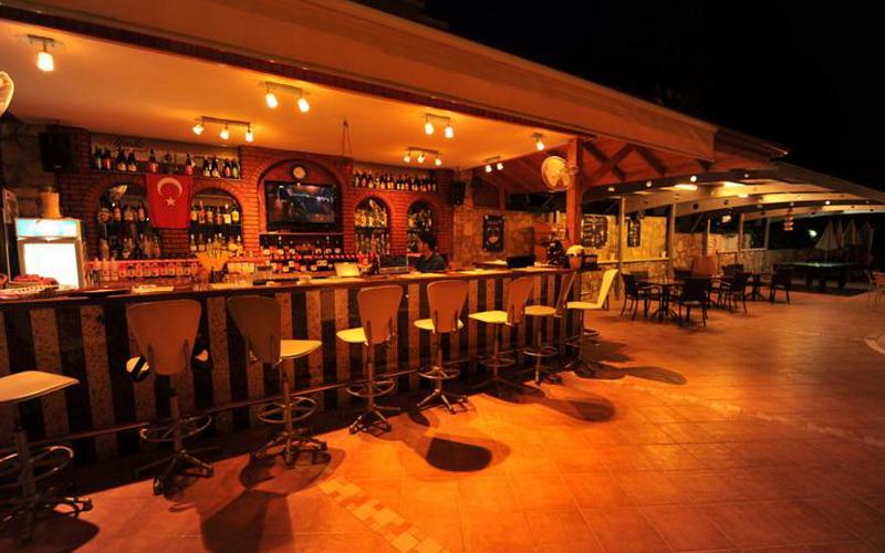 Belcehan Deluxe Hotel