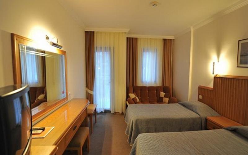 Belcehan Deluxe Hotel