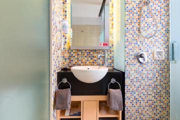 Отель Kuta Beach Hotel Индонезия, Кута, фото 2