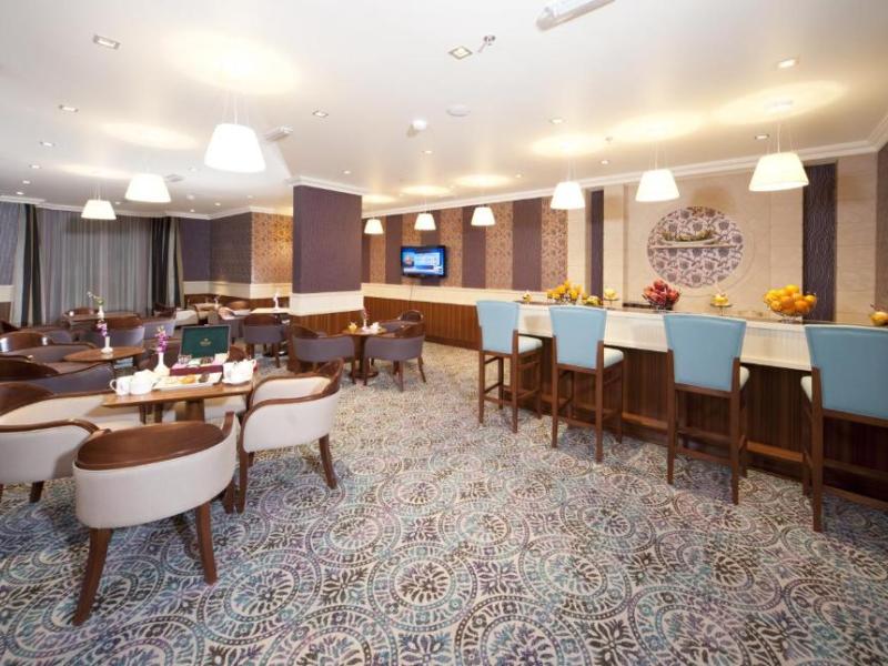 City Seasons Al Hamra