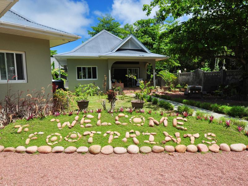 Cote D`or Footprints