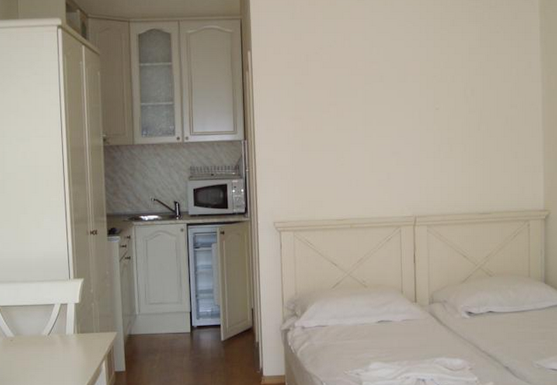 Flores Park Aparthotel
