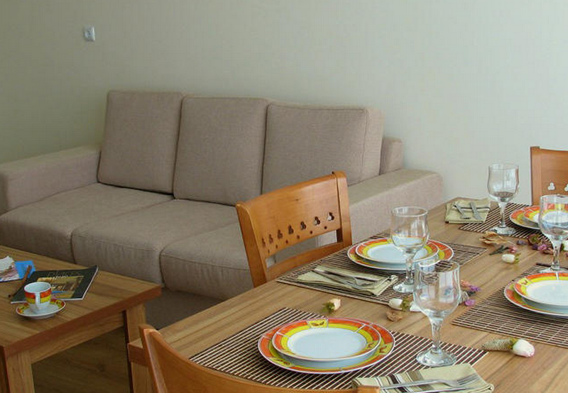 Flores Park Aparthotel