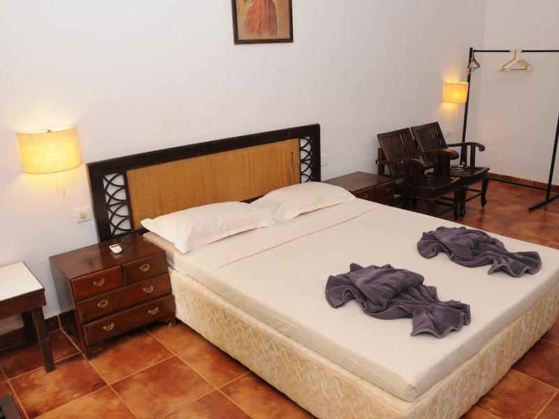 Sea Breeze Beach Resort (Calangute)