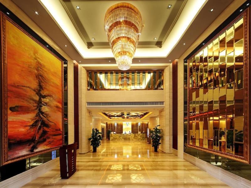 Clayton Hotel Guangzhou