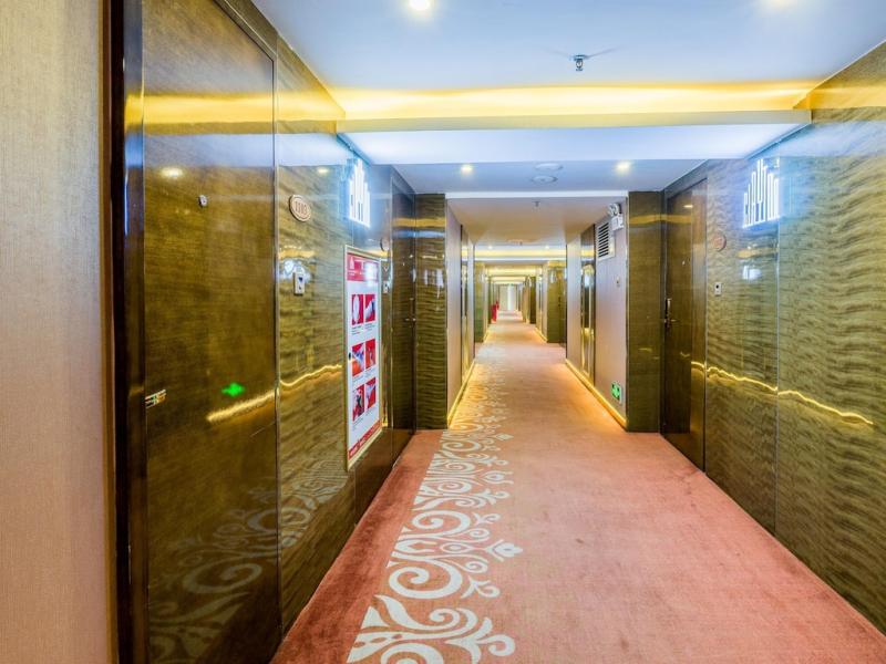 Clayton Hotel Guangzhou