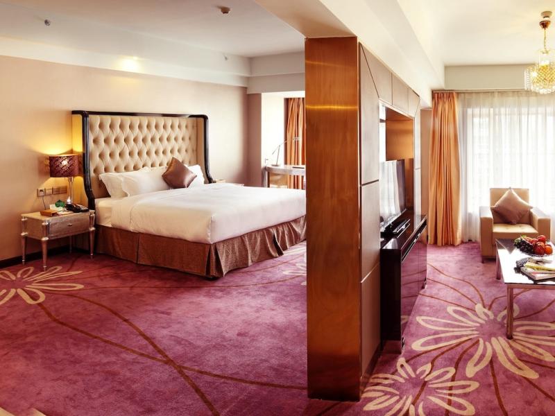 Clayton Hotel Guangzhou