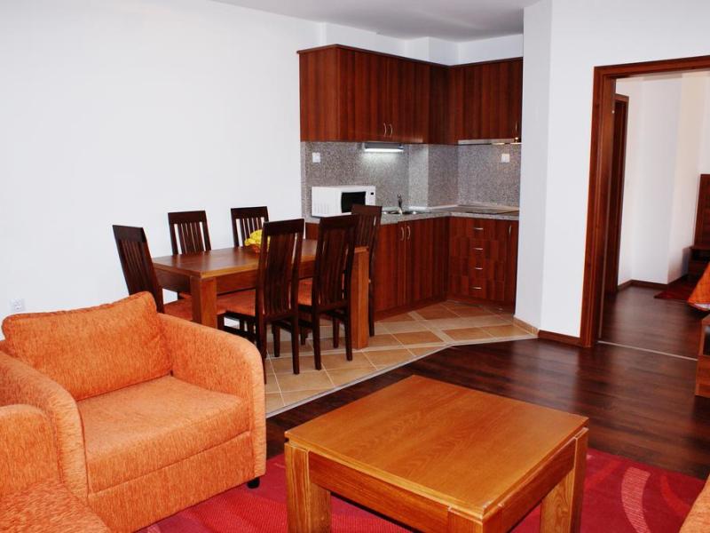 Winslow Infinity Aparthotel