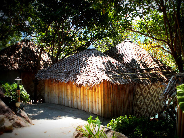 Phi Phi Cozy Sea Front Resort