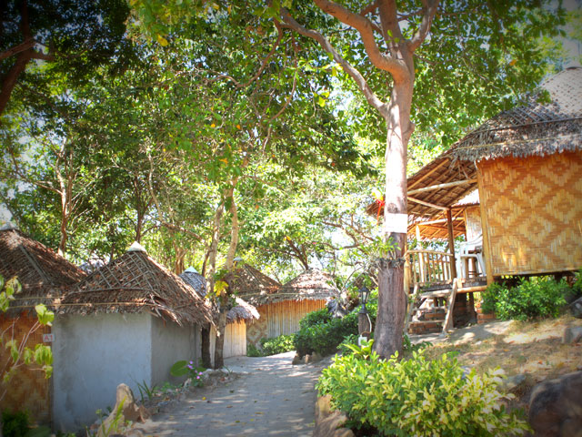 Phi Phi Cozy Sea Front Resort