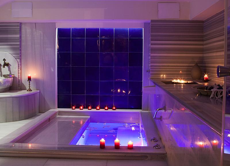 Kitap Evi Hotel