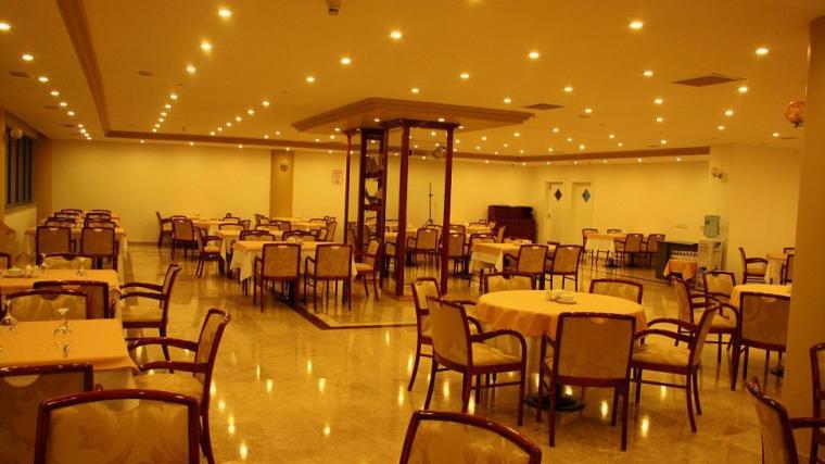 Dafne Hotel