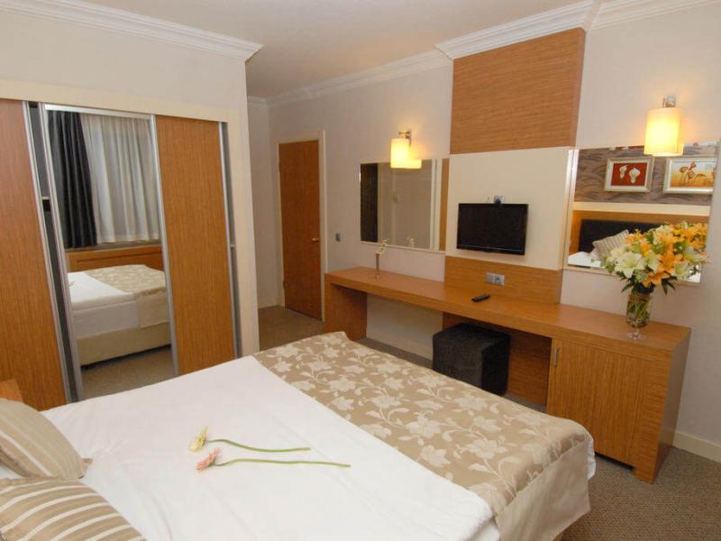 Dafne Hotel