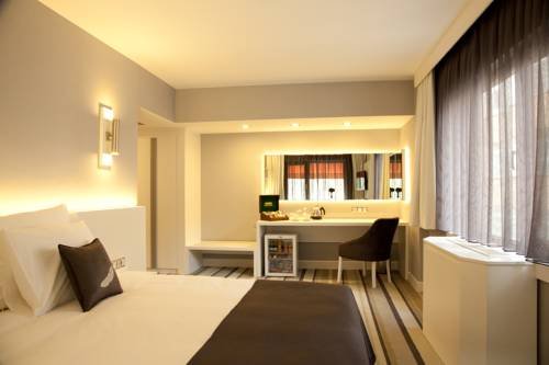 Nesta Boutique Hotel