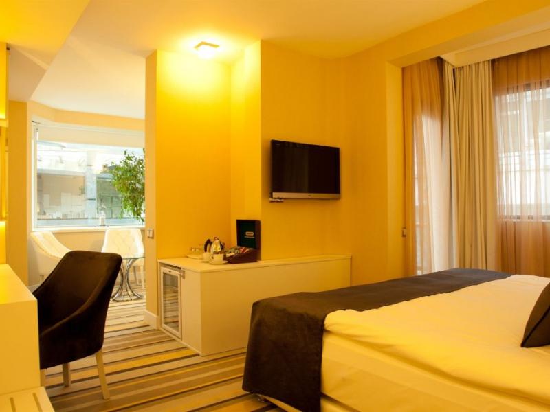 Nesta Boutique Hotel