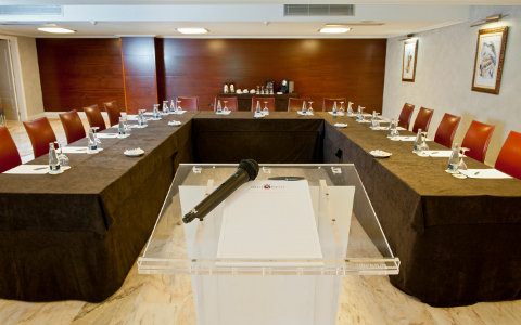 Salles Ciutat Del Prat Hotel