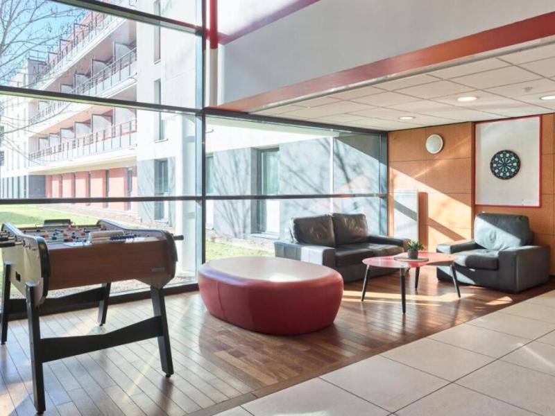 Appart`City Versailles Saint Cyr l`Ecole